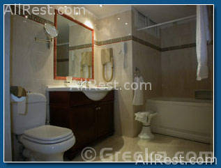 Villa Renos Hotel 8